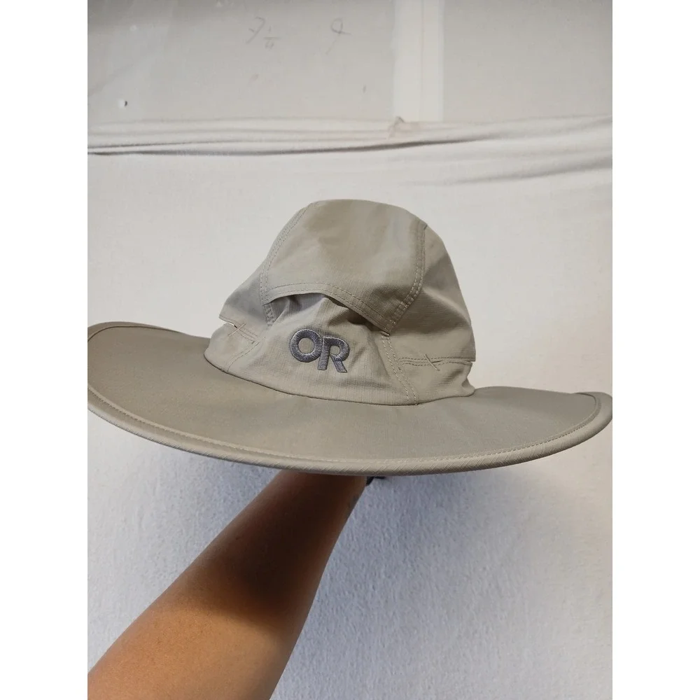 Outdoor research Medium sunbriolet sun hat khaki gorpcore outdoors NWT upf 50+